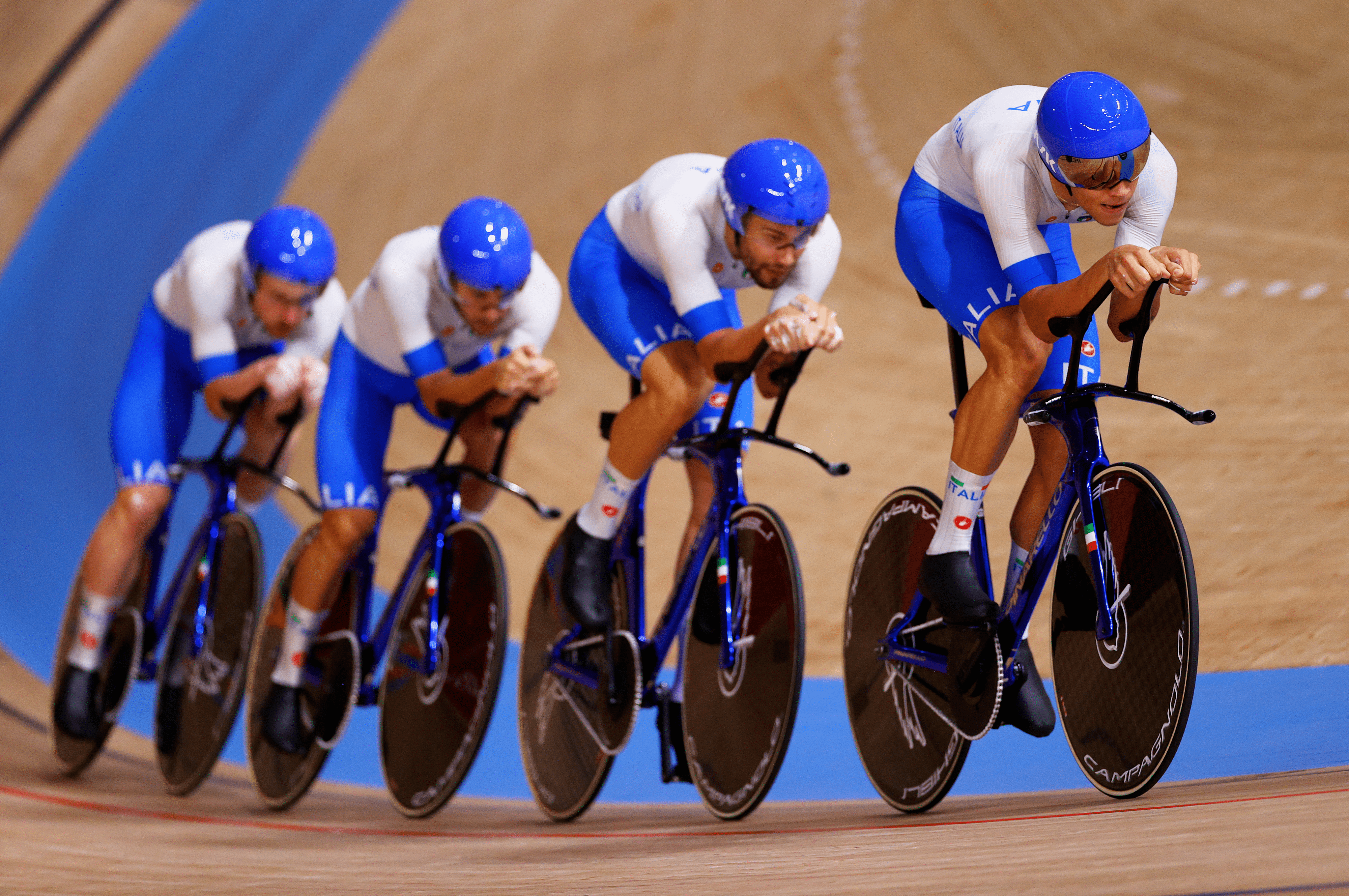 Italy is the new men's team pursuit Olympic champion